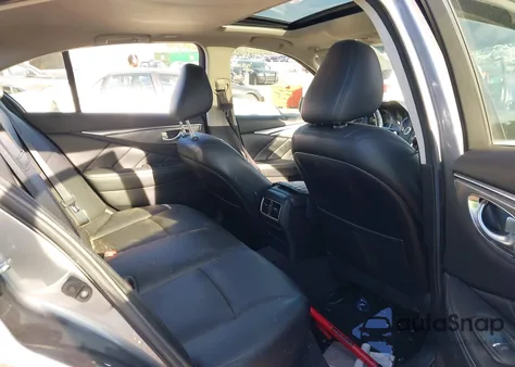 2017 Infiniti Q50 2.0T Base z USA, uszkodzony, nr VIN JN1CV7AP3HM640813